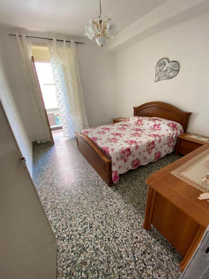 Casa Vacanza 圣泰雷萨迪里瓦 外观 照片